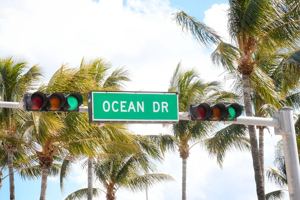 Ithaca Aparthotel Miami Beach Ngoại thất bức ảnh